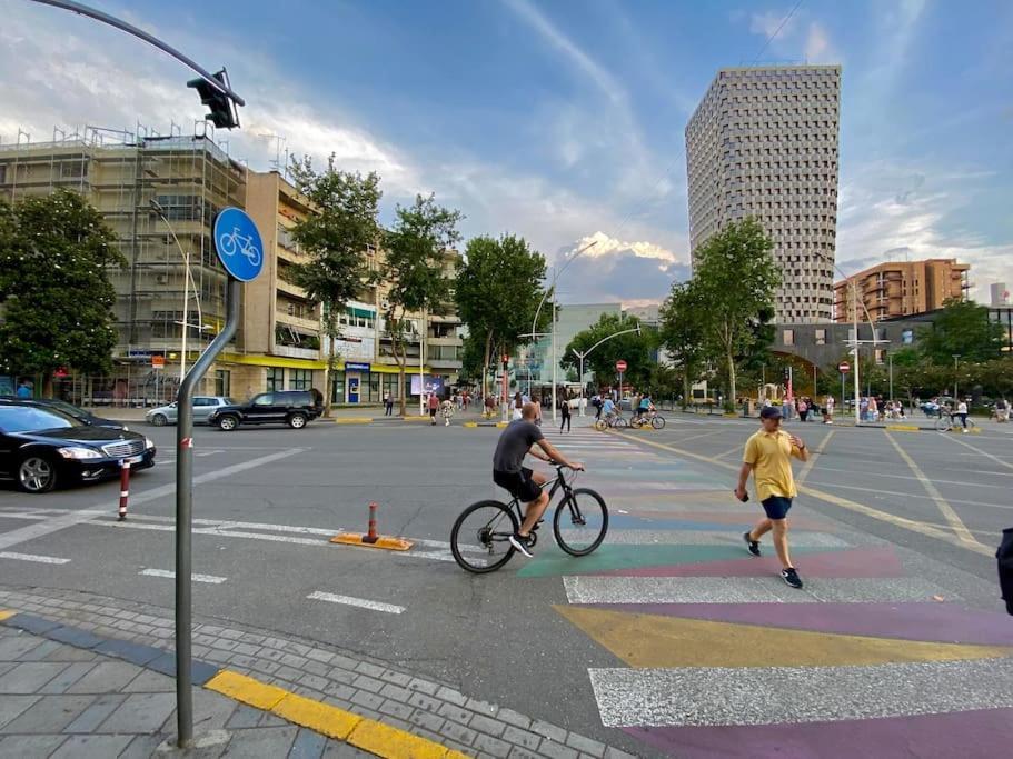 City Centre Big Art'Partment Heart Of The Capital Tirana Extérieur photo