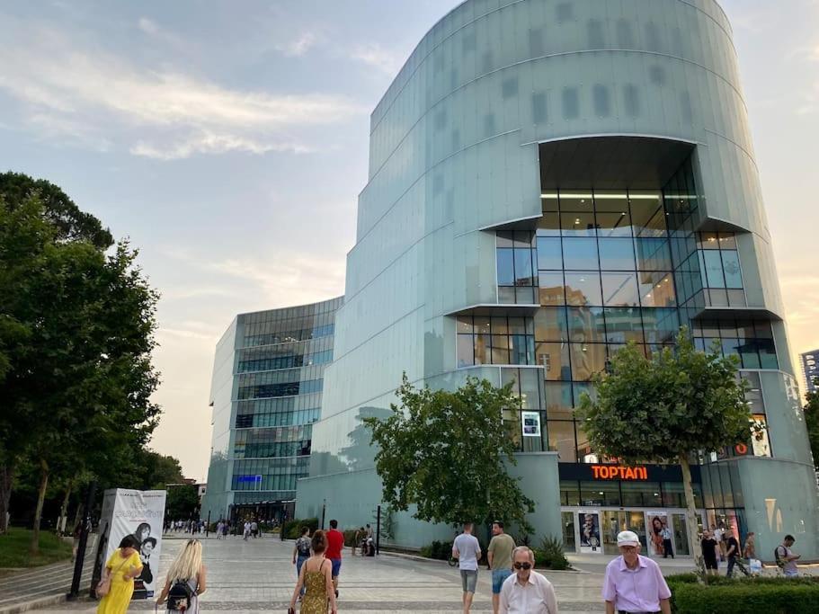 City Centre Big Art'Partment Heart Of The Capital Tirana Extérieur photo